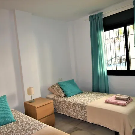 Pueblo Torrequebrada, 2 Bed *