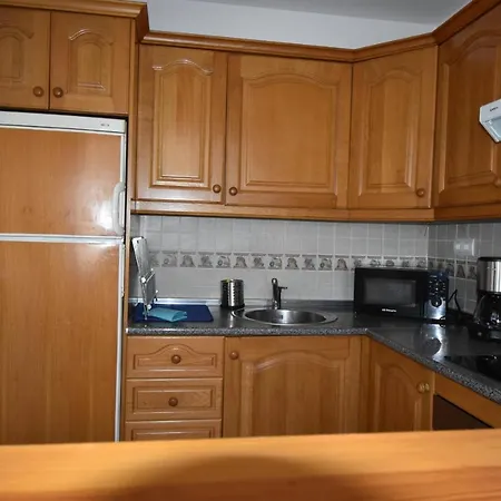 Pueblo Torrequebrada, 2 Bed Апартаменты Бенальмадена